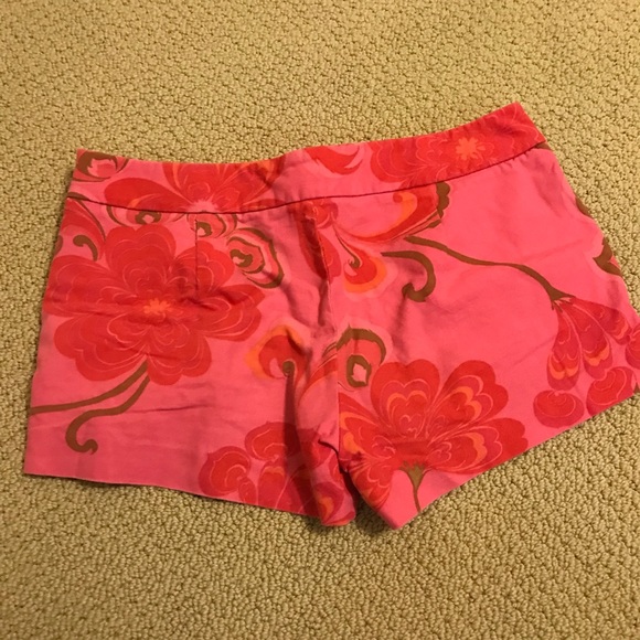 Pink summer shorts! - Picture 4 of 4